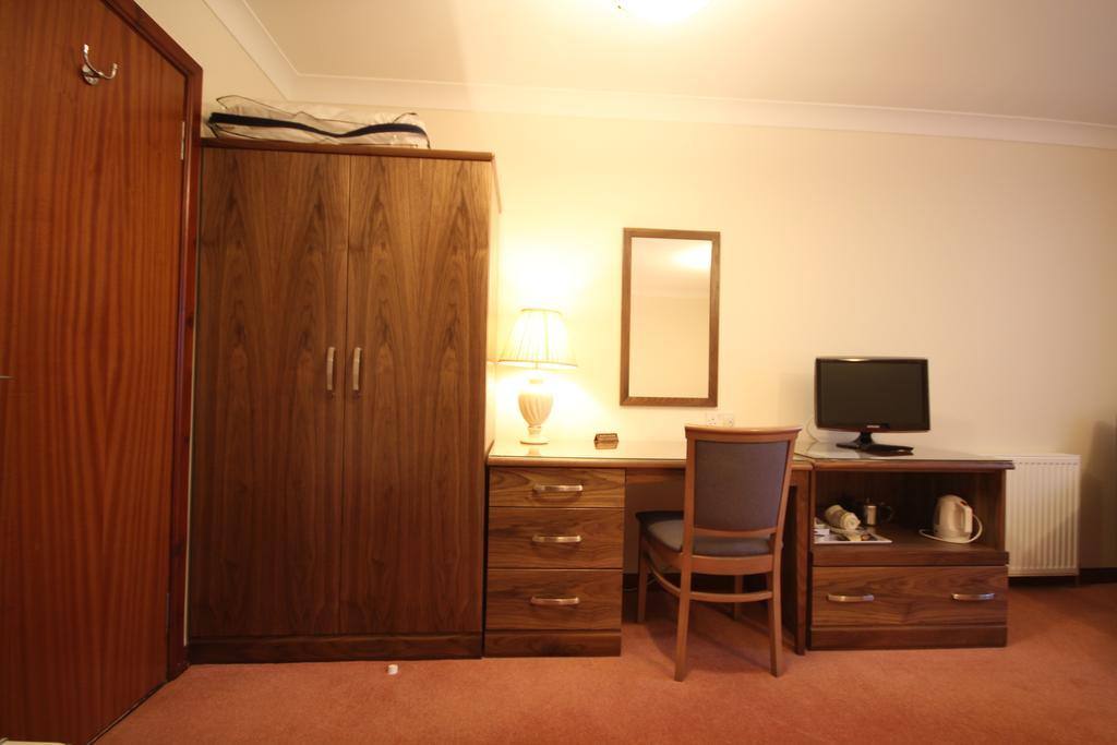 Strathburn Hotel Inverurie By Compass Hospitality Eksteriør bilde