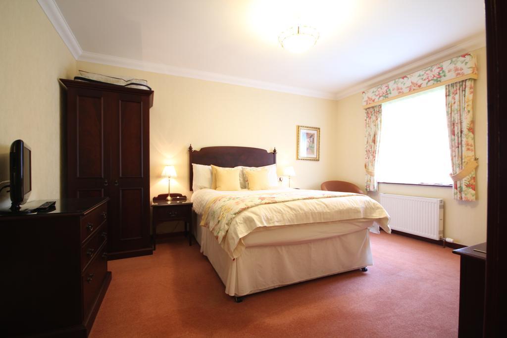 Strathburn Hotel Inverurie By Compass Hospitality Eksteriør bilde