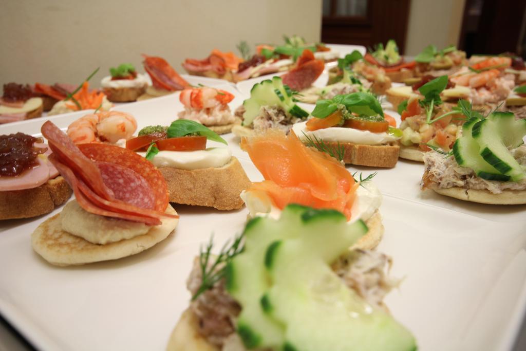 Strathburn Hotel Inverurie By Compass Hospitality Eksteriør bilde