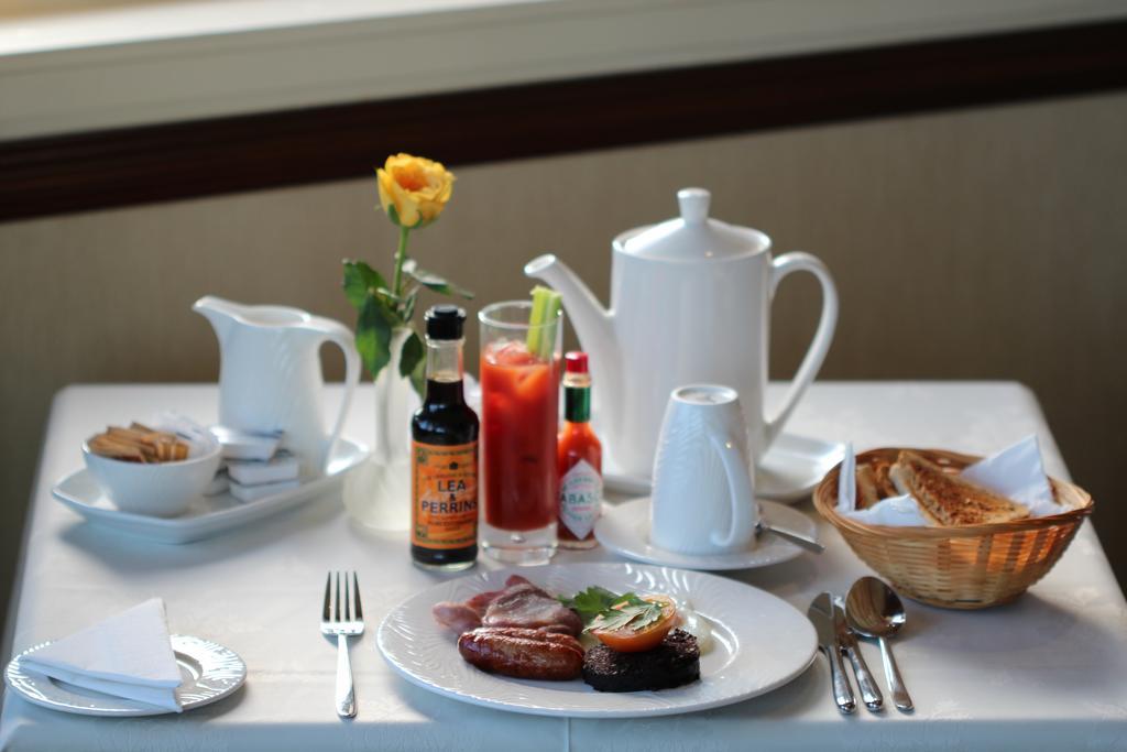 Strathburn Hotel Inverurie By Compass Hospitality Eksteriør bilde