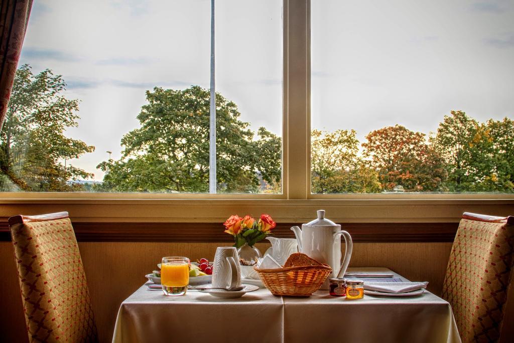 Strathburn Hotel Inverurie By Compass Hospitality Eksteriør bilde