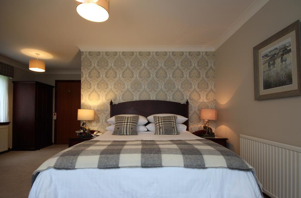 Strathburn Hotel Inverurie By Compass Hospitality Eksteriør bilde