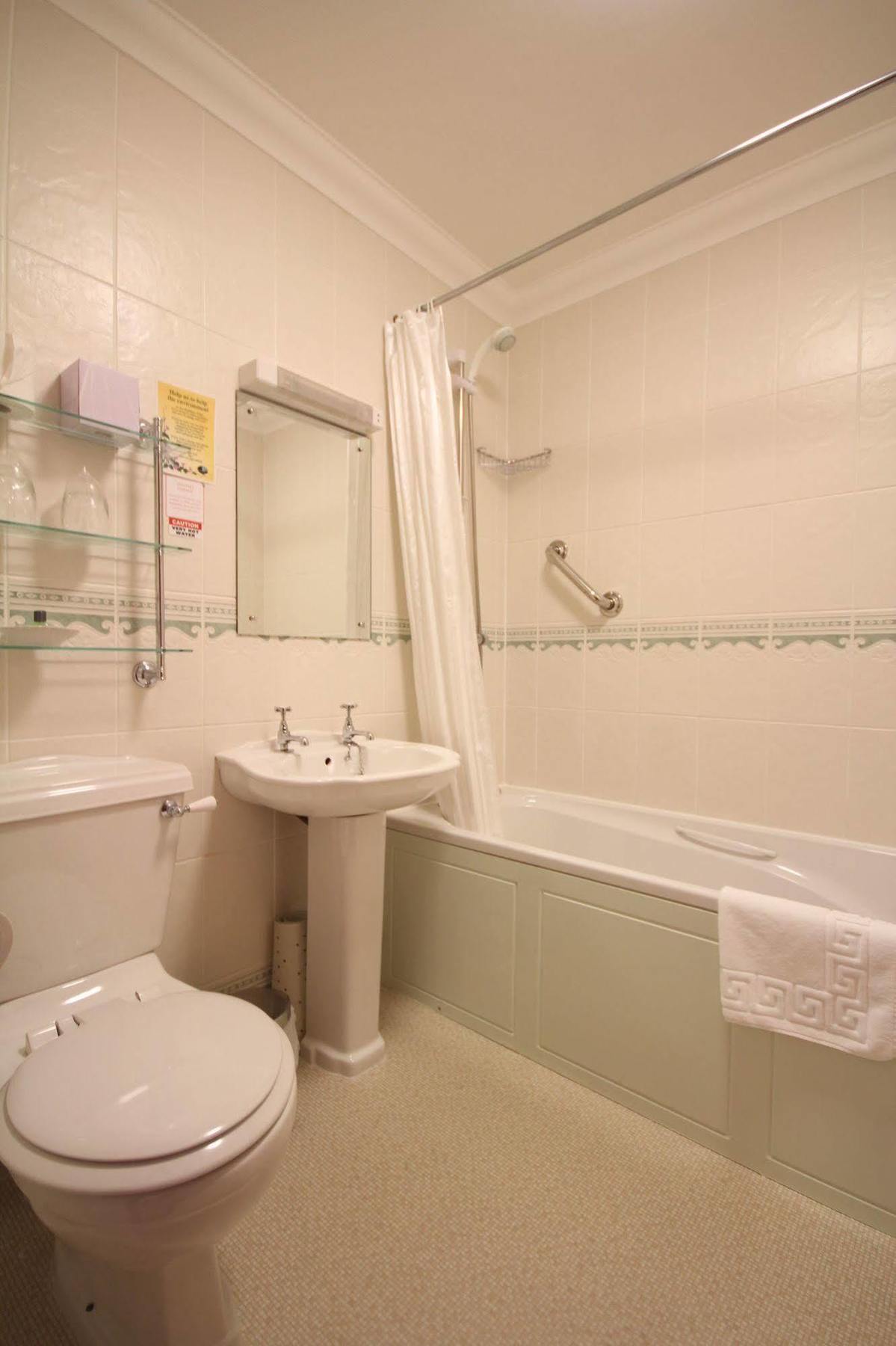 Strathburn Hotel Inverurie By Compass Hospitality Eksteriør bilde